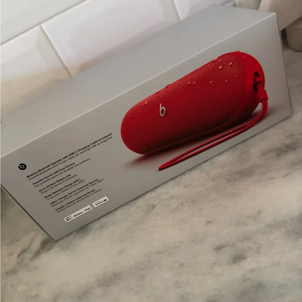 Beats by Dre Pill Speaker - Vibrant Red - Picture 2 of 6